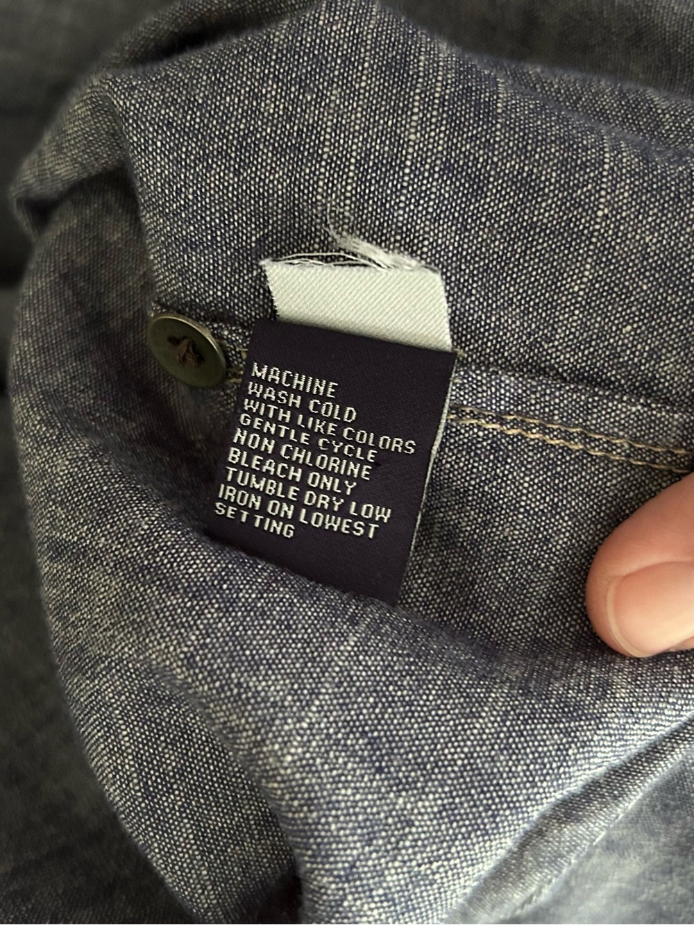 Madewell denim button-up long sleeve collared shirt - Rinse wash - Picture 8 of 8